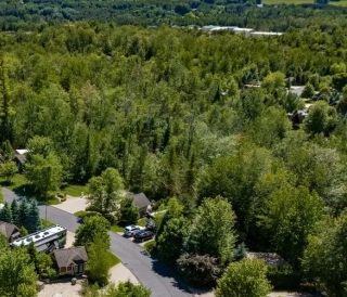 Hearthside Grove Motorcoach Resort